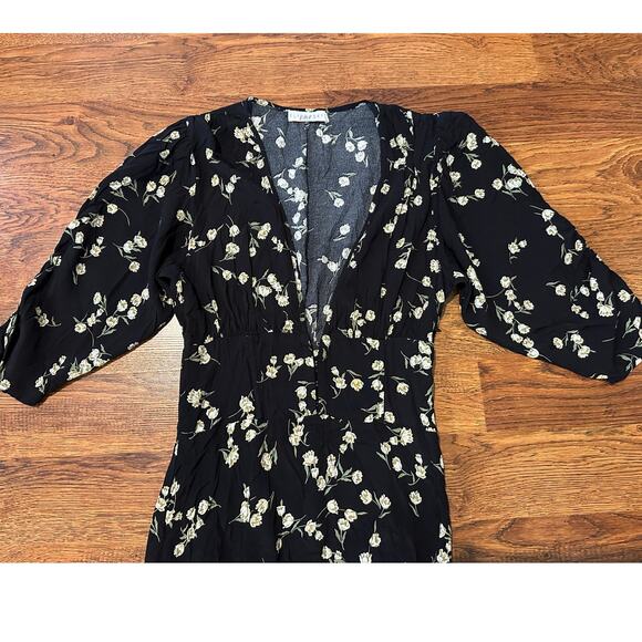 Flynn Skye Elsie Tulip Midi Dress - Black - Size Small Elegant Chic Dress - Picture 3 of 12